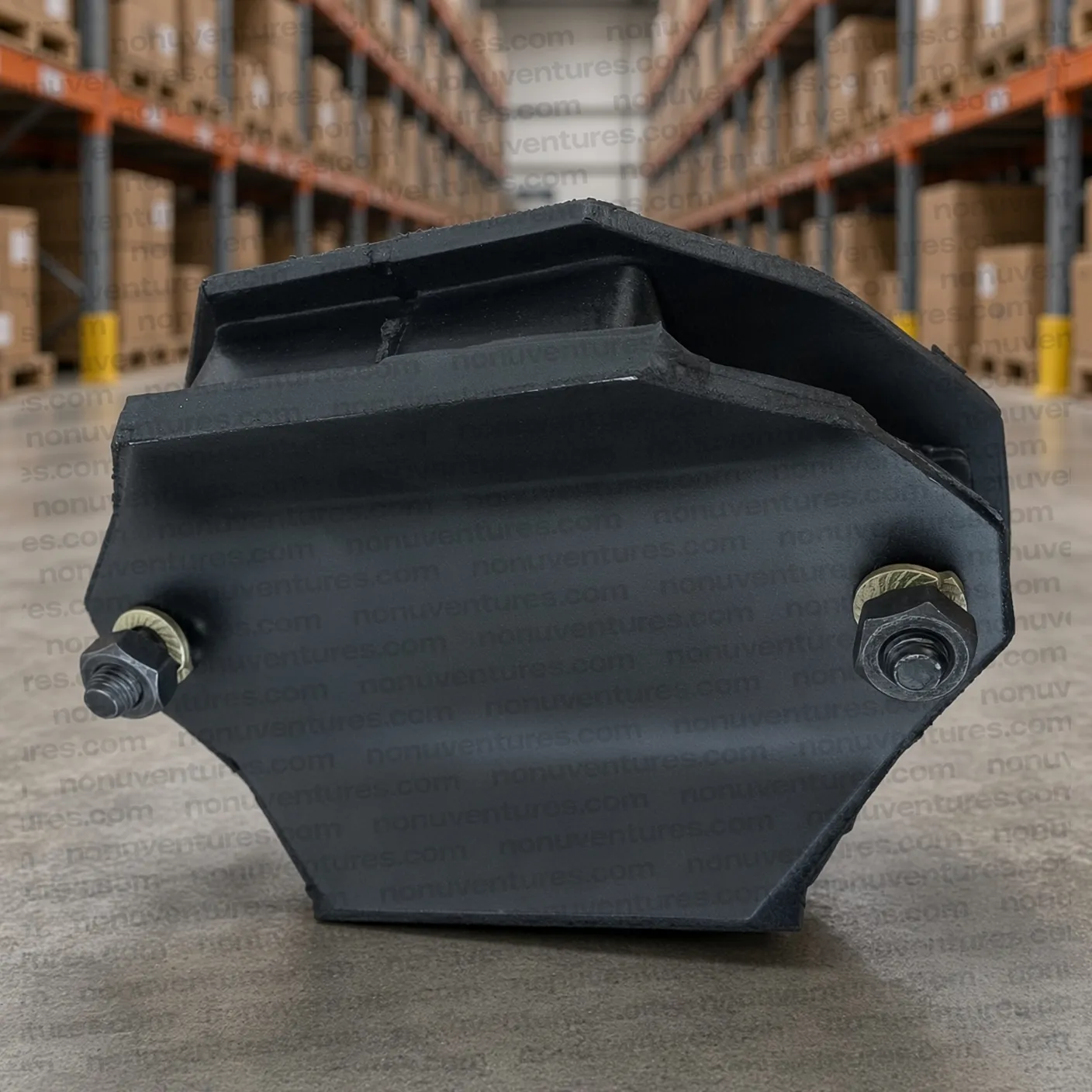 Soporte de Motor (Engine Mounting · CJ340 / MM540) para Mahindra CJ340 — foto 1 de 2