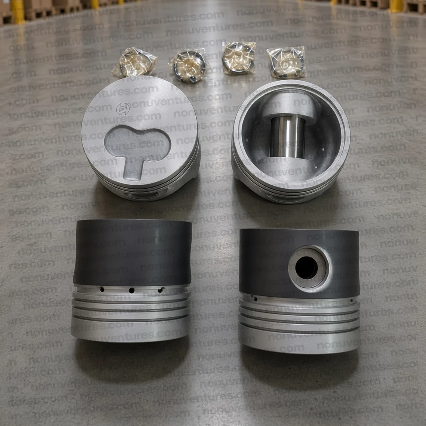 Kit Pistoni Standard per Mahindra CJ340 — foto 1 di 2