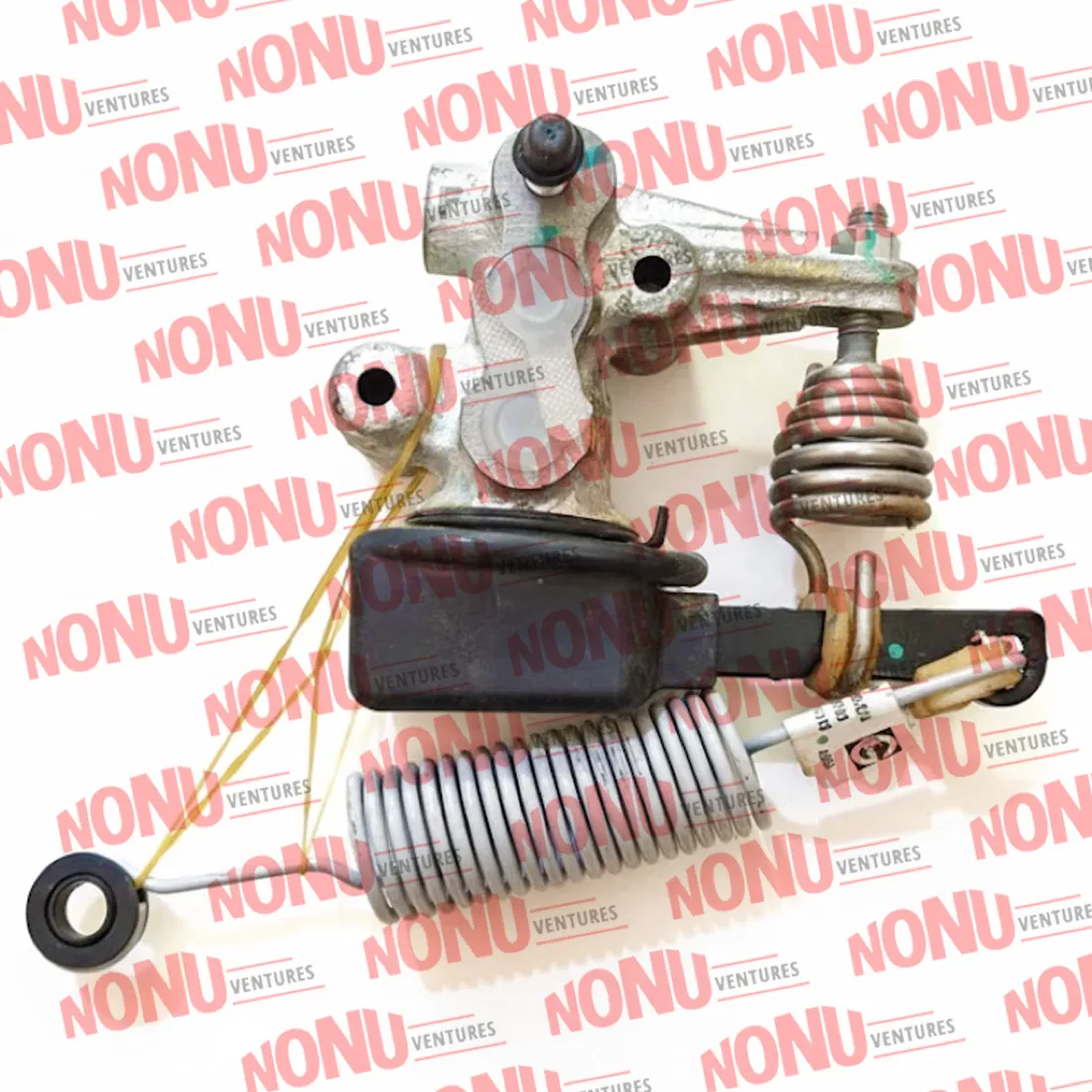 LSPV Brake Compensator Valve (0606EA0431N) for Scorpio & Pick Up — photo 1 of 2