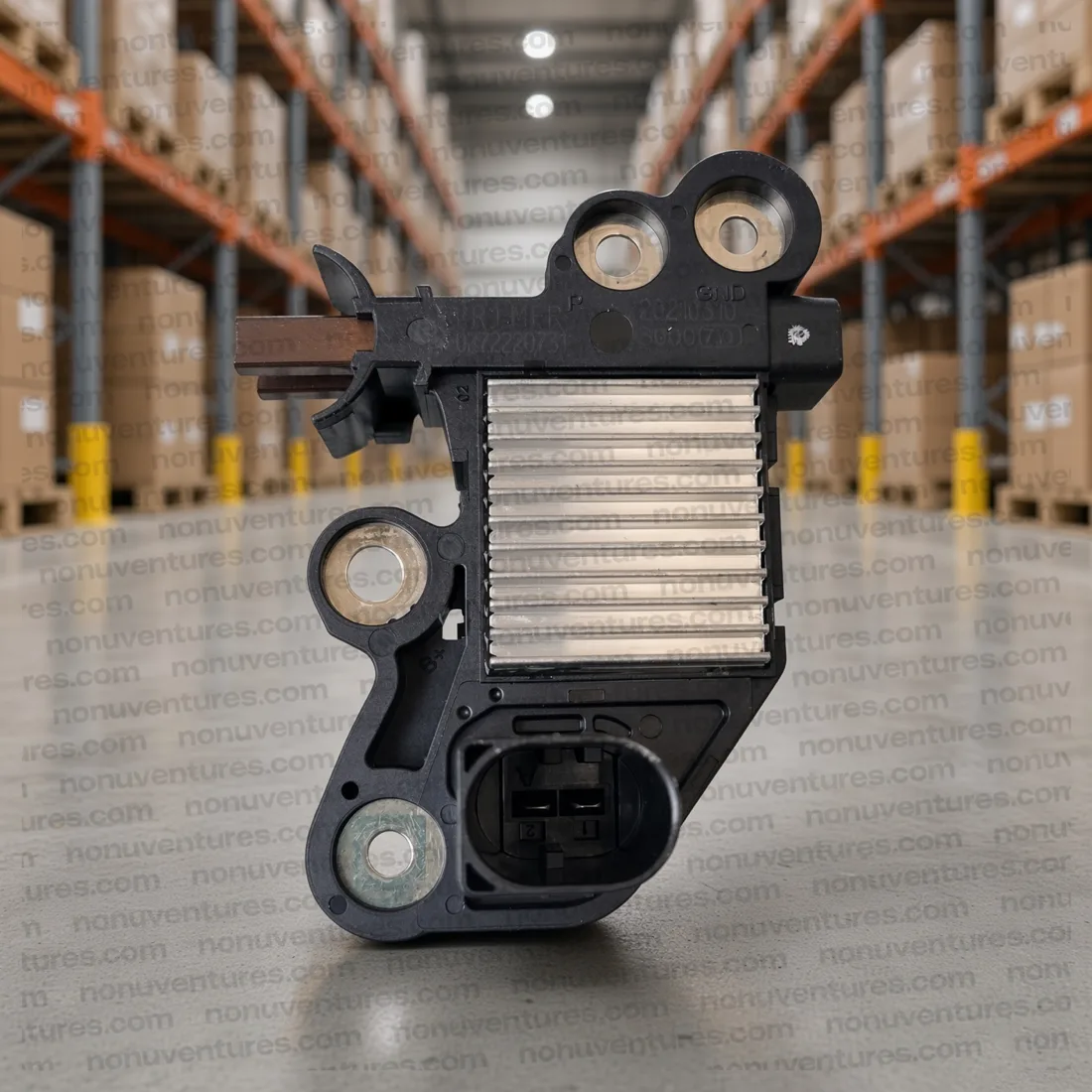 Alternator Field Regulator (FIELD-REGULATOR-SCORPIO-S10) for Scorpio S10 — photo 1 of 2