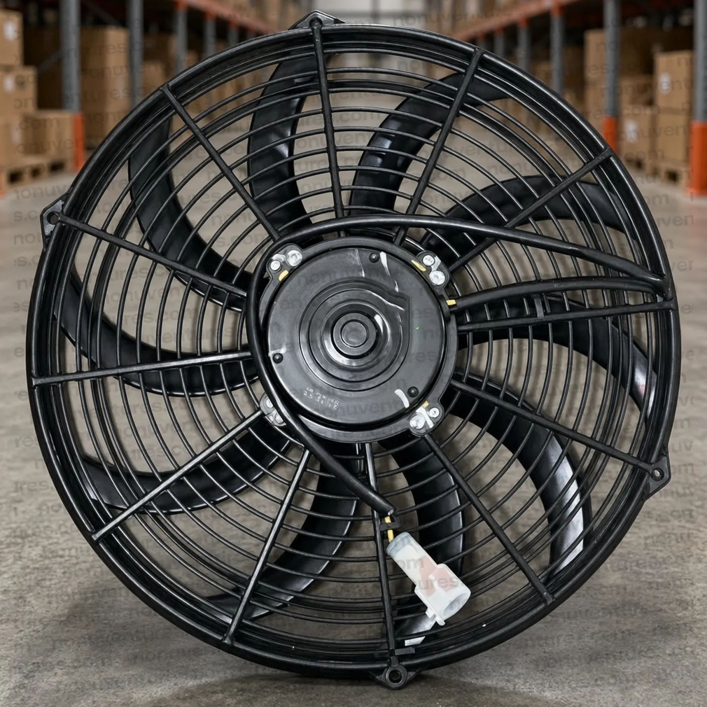 Electro Ventilador de Condensador (1203BA1491N / 1203BA0020N) para Mahindra Scorpio — foto 1 de 2